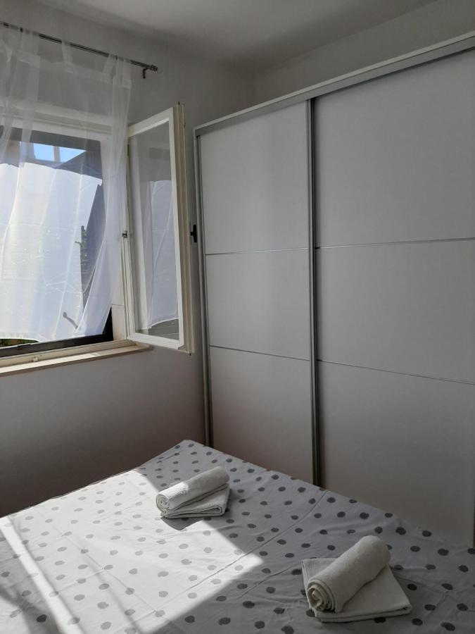 Giovanna - Spacious Lovely Apartment Supetar Exteriör bild