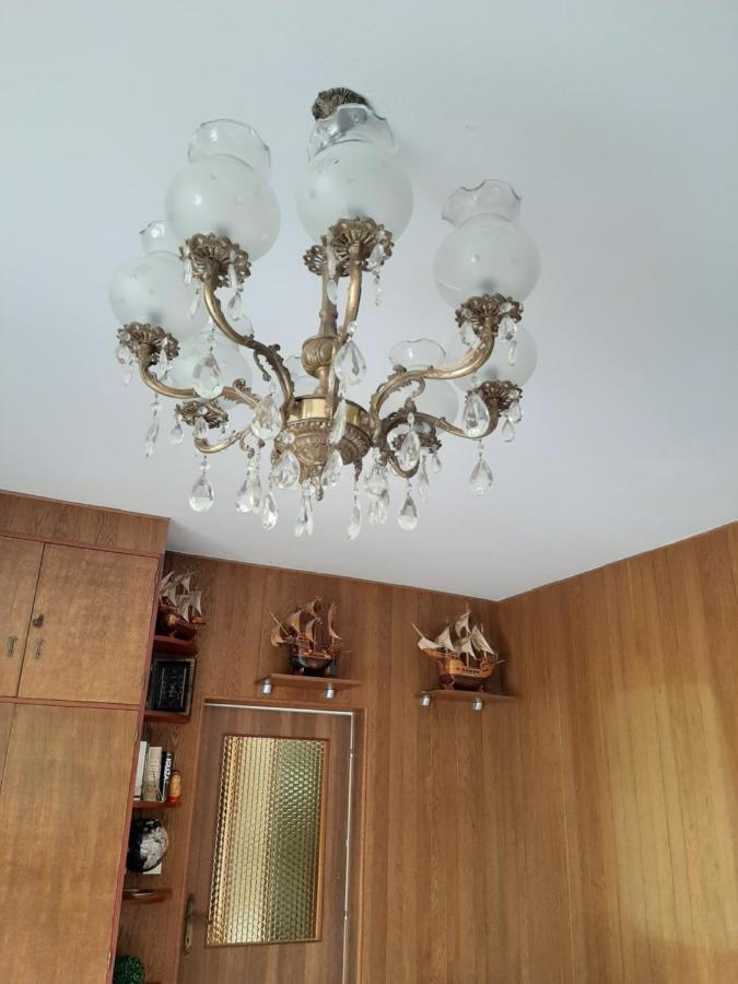 Giovanna - Spacious Lovely Apartment Supetar Exteriör bild